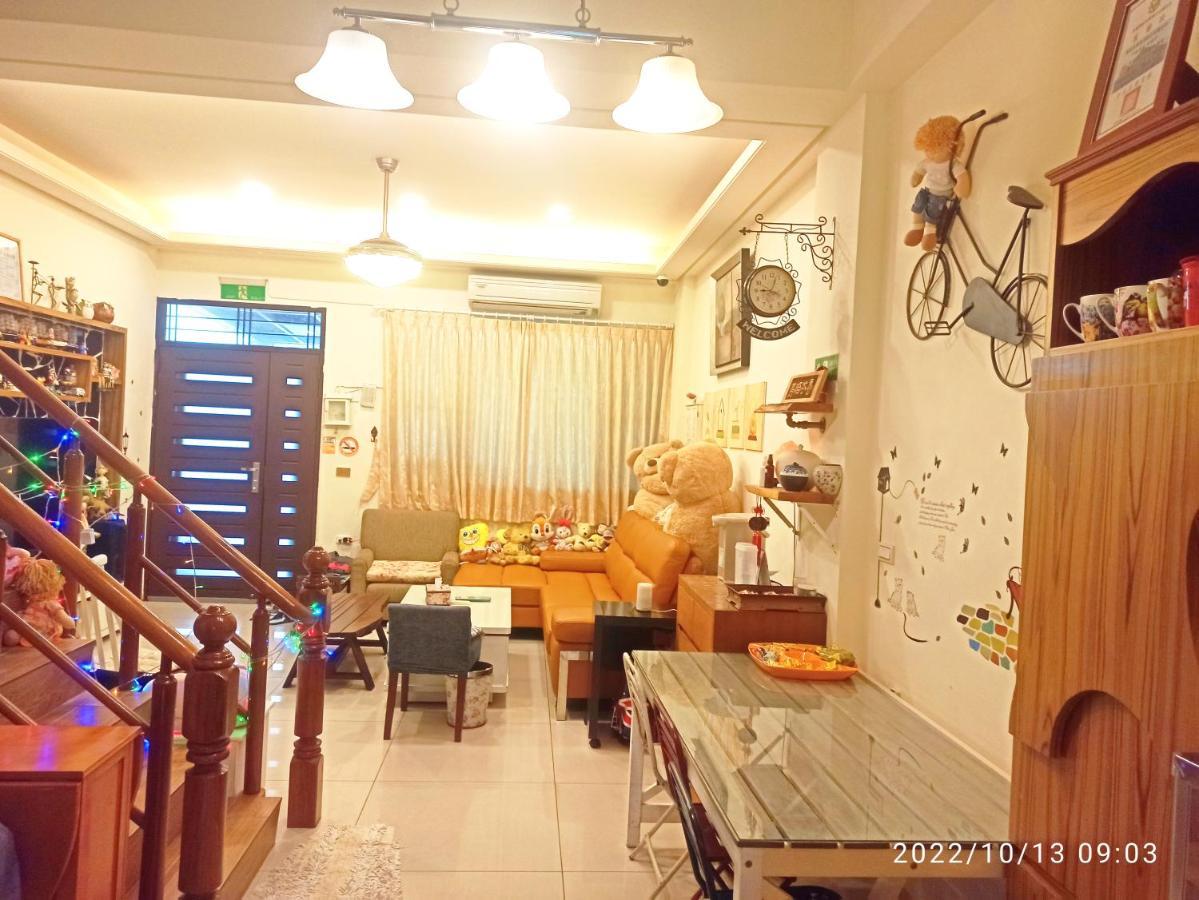 Birds Flower B&B Wujie Exterior foto
