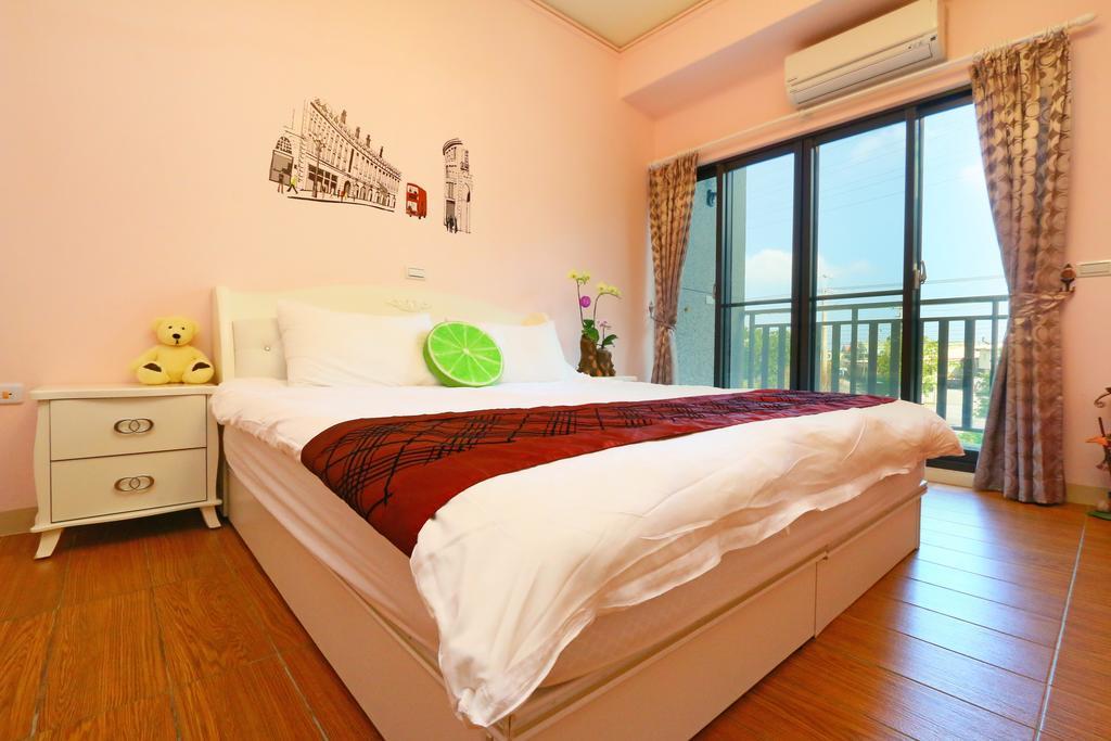 Birds Flower B&B Wujie Exterior foto