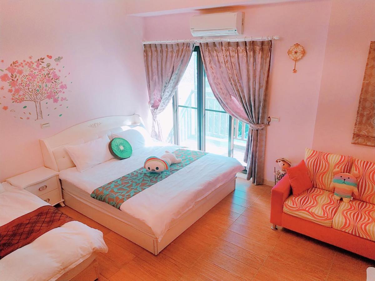 Birds Flower B&B Wujie Exterior foto